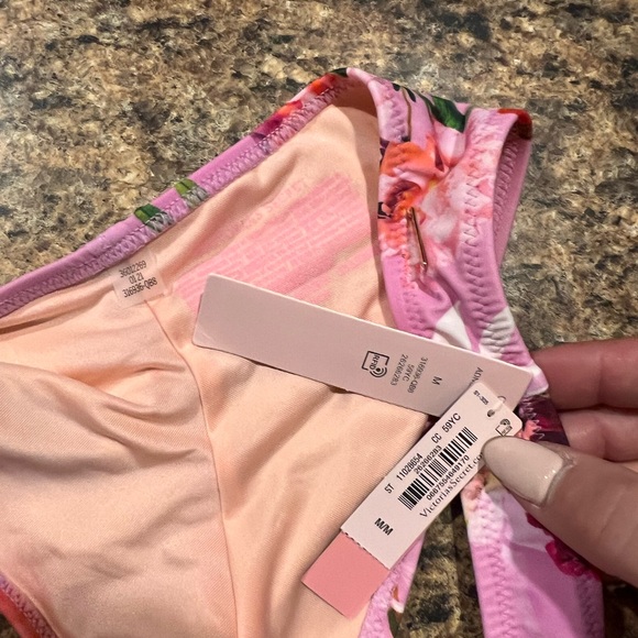 NWT Victoria's Secret Rouched Cheeky Floral Swim Bikini Bittom Medium - Picture 2 of 4